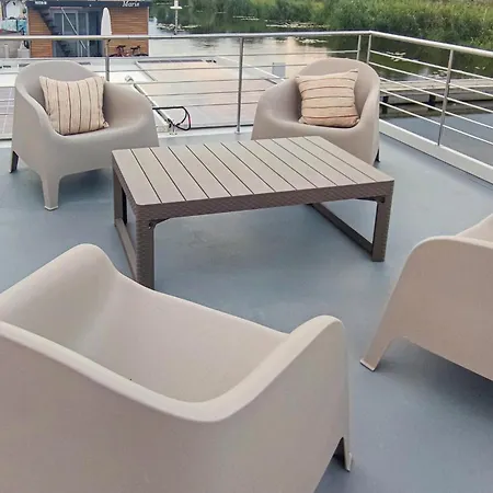 Botel 1 Bedroom Front Ship In Havelsee Ot Kutzkow