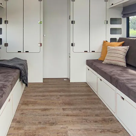 1 Bedroom Front Ship In Havelsee Ot 4*