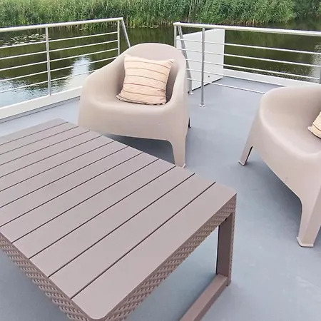 1 Bedroom Stunning Ship In Havelsee Ot Kutzkow