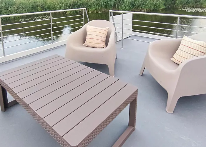 1 Bedroom Stunning Ship In Havelsee Ot Kutzkow